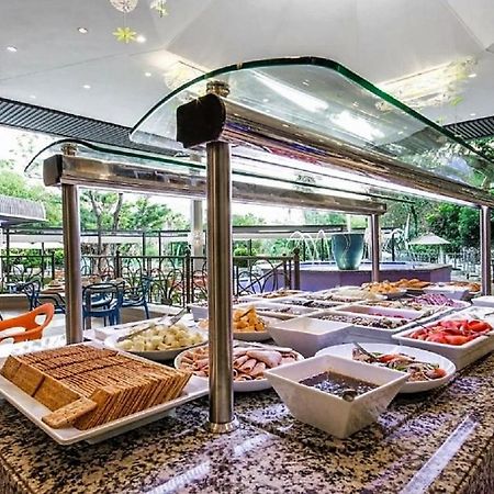 Bush Bungalows At Sun City Resort ルステンブルク エクステリア 写真