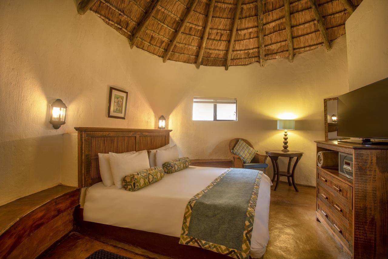 Bush Bungalows At Sun City Resort ルステンブルク エクステリア 写真